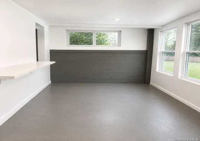Listing Photo 2 - Condo for sale in building located at 184 3rd St, Buchanan, NY 12180 - Unit #