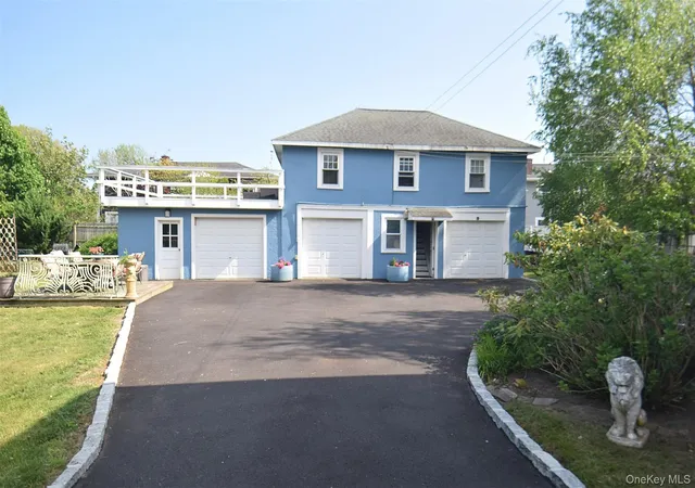 Photo 4 of Sale Pending at 19 And 19a Brk St, Babylon, NY 11757 | MLS# 997686 | Listing updated on 2026-07-31