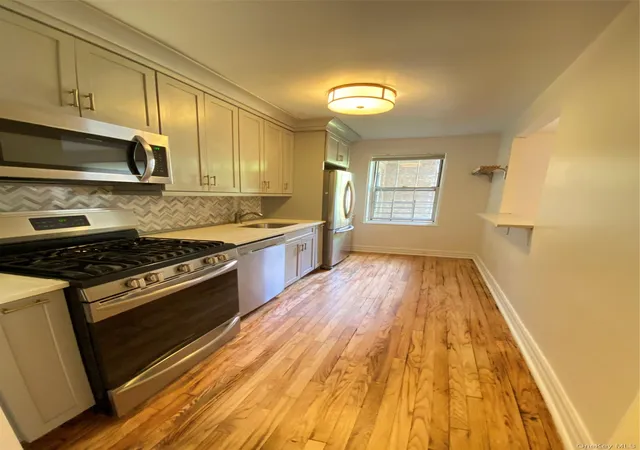 3rd image of 55-23 31St Ave #1F, Woodside, NY 11377 | MLS# 997704