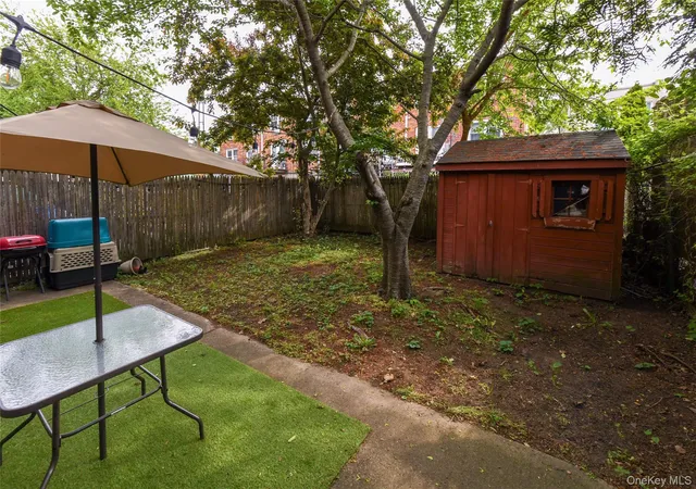 4th image of 97-33 90Th St, Ozone Park, NY 11416 | MLS# 997714
