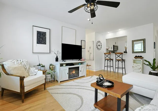 4th image of 165 S Buckhout S #165, Greenburgh, NY 10533 | MLS# 997744