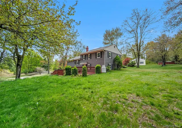 Homes for sale in Thompson, NY | 2 Sunset Dr, Thompson, NY 12701 | MLS# 997747