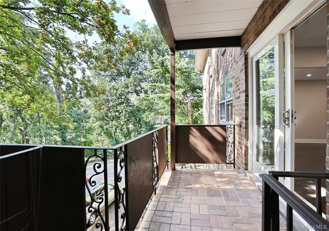 Homes for sale in Ramapo, NY | 242 Kearsing Pkwy #D, Ramapo, NY 10952 | MLS# 997765