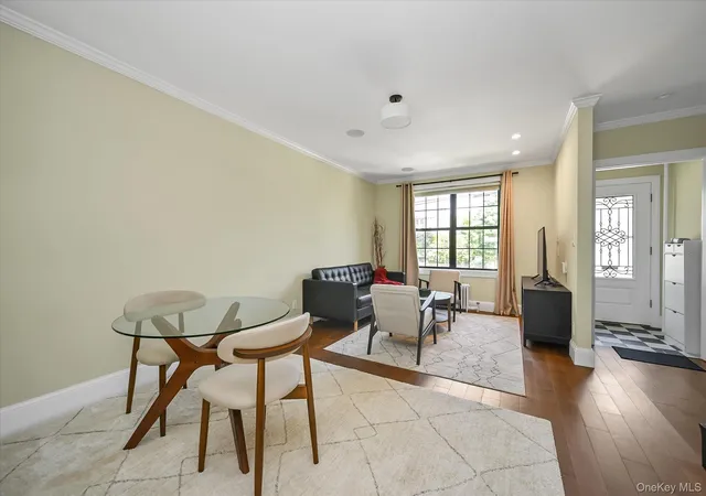 Photo 3 of Single family home for sale at 15822 Powells Cvs Blvd, Whitestone, NY 11357 | MLS# 997825 | Listing updated on 2026-07-10