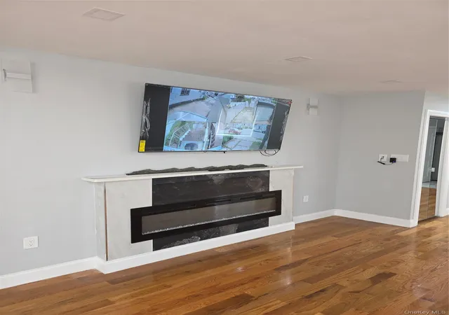 Photo 3 of Sale Pending at 11807 202nd Street, Saint Albans, NY 11412 | MLS# 997838 | Listing updated on 2026-07-08