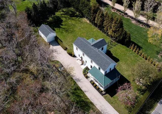 Homes for sale in Southold, NY | 1270 Skunk Ln, Southold, NY 11935 | MLS# 997843