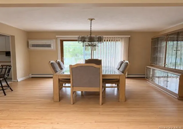 5th image of 44 47Th St, Islip, NY 11751 | MLS# 997852