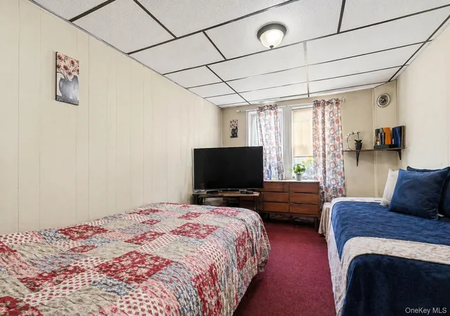 Photo 4 of Sale Pending at 18601 Nashville Blvd, New York, NY 11413 | MLS# 997909 | Listing updated on 2026-10-21