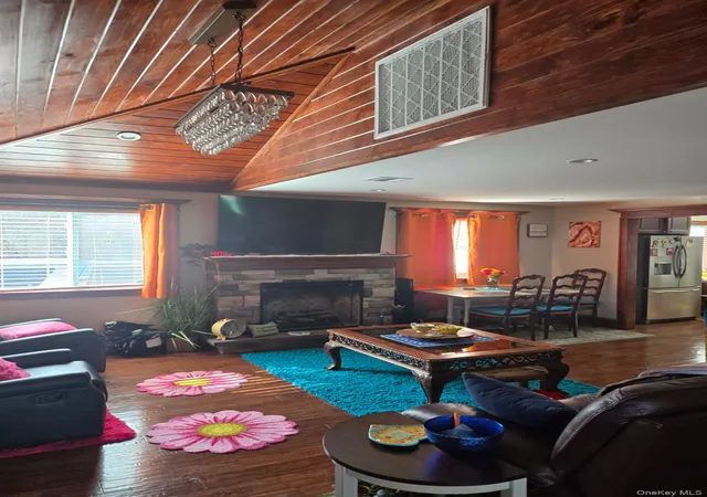 Photo 3 of Single family home for sale at 76 Riviera Dr, Mastic, NY 11950 | MLS# 997966 | Listing updated on 2026-06-19