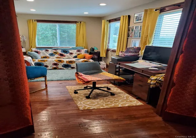 Photo 3 of Single family home for sale at 76 Riviera Dr, Mastic, NY 11950 | MLS# 997966 | Listing updated on 2026-06-19