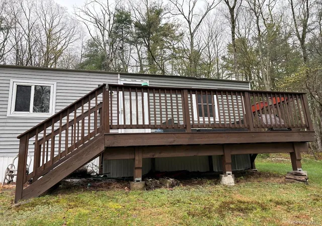 Homes for sale in Highland, NY | 39 Hartung Rd, Highland, NY 12743 | MLS# 998011