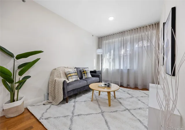 Homes for sale in New York, NY | 141-15 Cherry Ave #3E, New York, NY 11355 | MLS# 998053