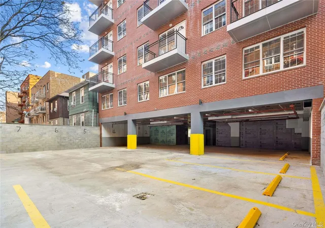 34th image of 141 15 Cherry Ave #3E, Flushing, NY 11355 | MLS# 998053