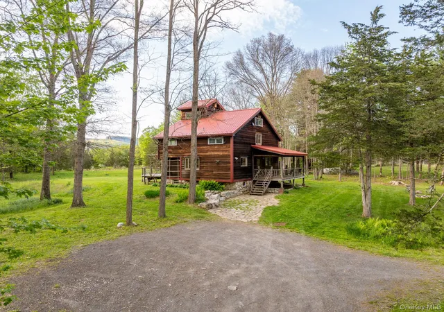 1st image of 348 Libertyville Rd, Gardiner, NY 12561 | MLS# 998071