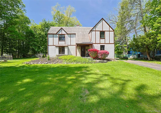 3rd image of 404 Downing Wy, Newburgh (town), NY 12550 | MLS# 998073