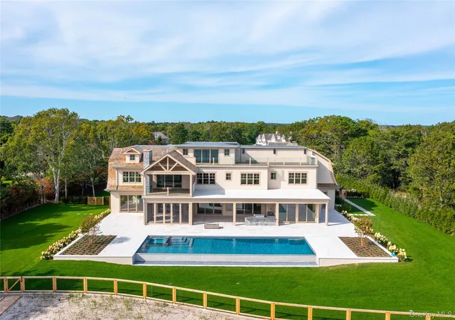 Photo 3 of Single family home for sale at 37 2nd Neck Ln, Southampton, NY 11959 | MLS# 998122 | Listing updated on 2026-10-08