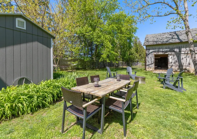 4th image of 1220 Youngs Ave, Southold, NY 11971 | MLS# 998148