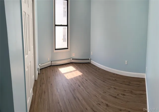Photo 3 of House for sale at 2854 Briggs Ave, Bronx, NY 10458 | MLS# 998185 | Listing updated on 2026-09-22