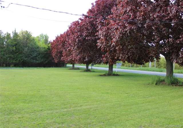 4th image of 3715 Hortons Ln, Southold, NY 11971 | MLS# 998241