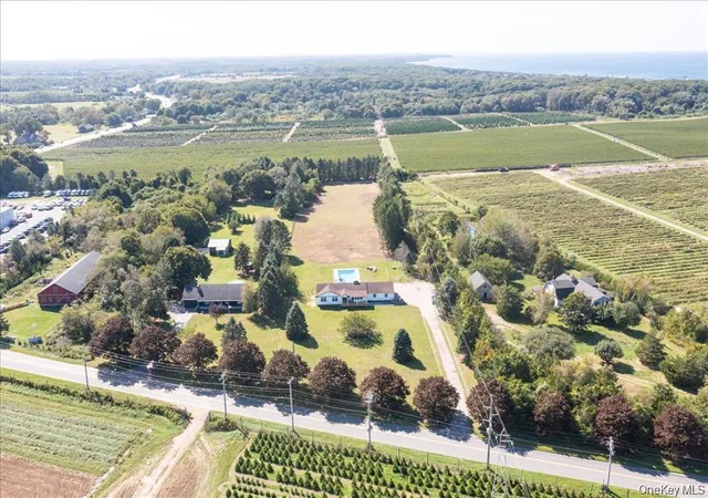 5th image of 3715 Hortons Ln, Southold, NY 11971 | MLS# 998241