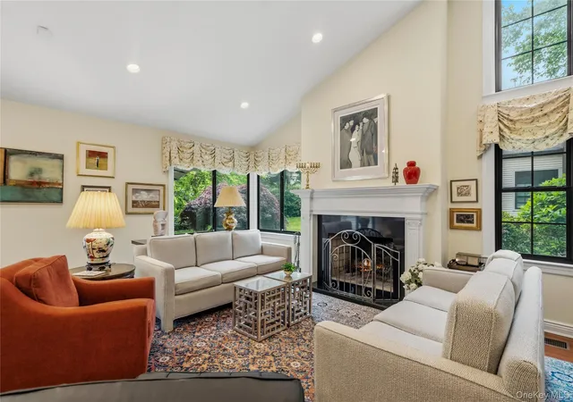 Photo 2 of Sale Pending at 111 Dove Hl Dr, Manhasset, NY 11030 | MLS# 998249 | Listing updated on 2026-06-13