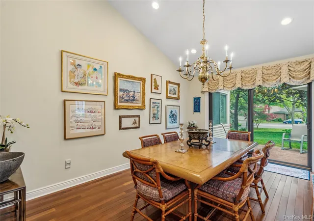 Photo 3 of Sale Pending at 111 Dove Hl Dr, Manhasset, NY 11030 | MLS# 998249 | Listing updated on 2026-06-13