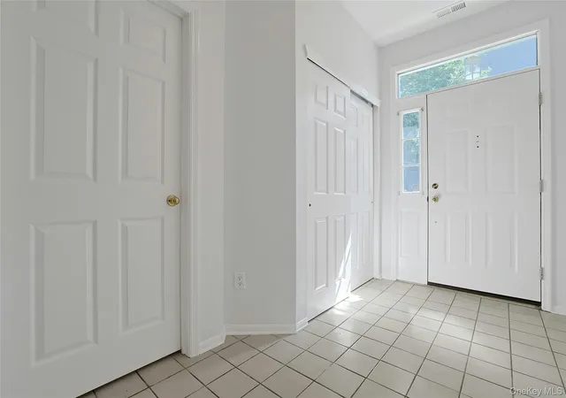Homes for sale in Clarkstown, NY | 91 Meadow Ln #Nanuet, Clarkstown, NY 10954 | MLS# 998296