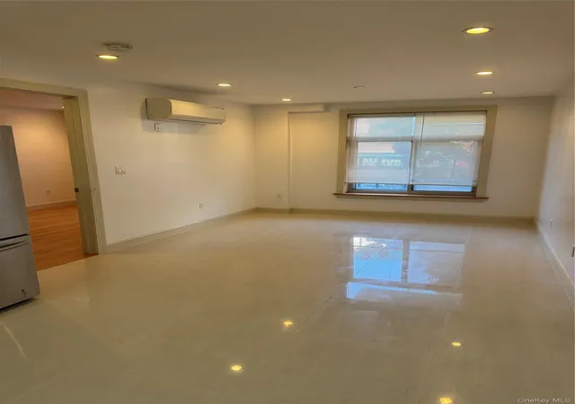 11th image of 65 38 Austin St #2-H, Rego Park, NY 11374 | MLS# 998300