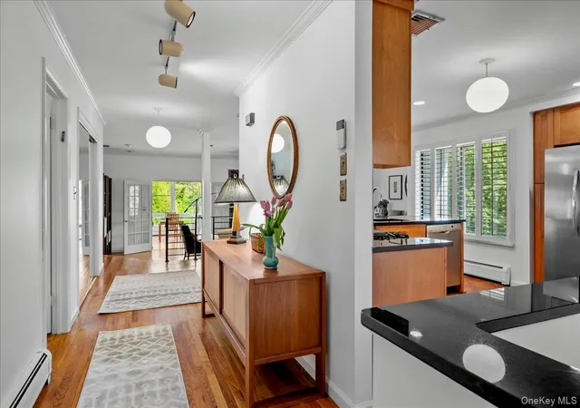 5th image of 9 Salisbury Pl, Nyack, NY 10960 | MLS# 998327