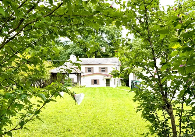 2nd image of 1232 Old Ford Cir, New Paltz, NY 12561 | MLS# 998328