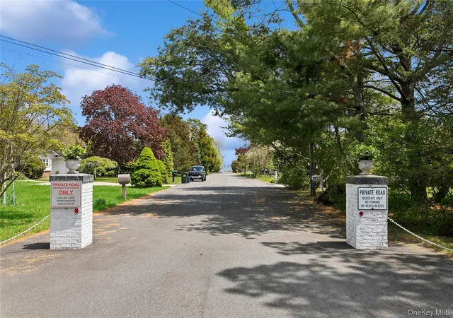 3rd image of 2 Ludlow Ln, Hampton Bays, NY 11946 | MLS# 998353