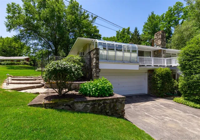 Homes for sale in Poughkeepsie, NY | 42 Yates Blvd, Poughkeepsie, NY 12601 | MLS# 998356