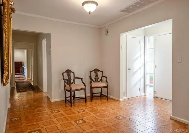 Photo 3 of Single family home for sale at 24 Hemlock Dr, North Hempstead, NY 11024 | MLS# 998434 | Listing updated on 2026-06-14