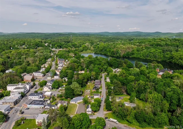 Homes for sale in Claverack, NY | 7 Canal St, Claverack, NY 12565 | MLS# 998452