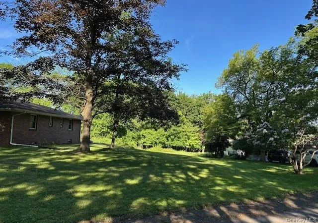Homes for sale in Clarkstown, NY | 18 Scotty Ln, Clarkstown, NY 10994 | MLS# 998469