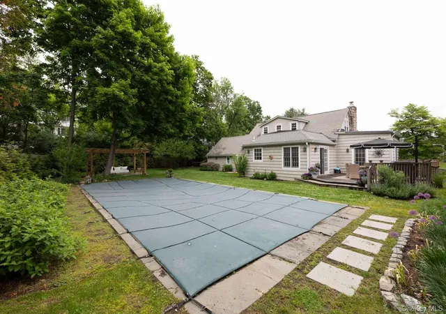 Homes for sale in Rye Town, NY | 116 Shore Dr, Rye Town, NY 10573 | MLS# 998493
