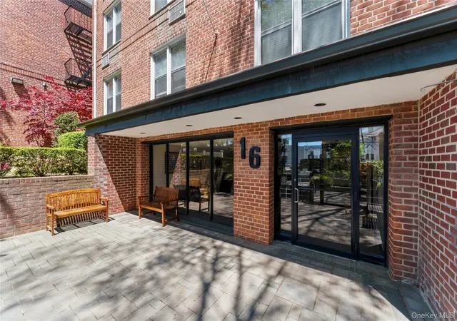 4th image of 16 Main St #2K, Hempstead, NY 11518 | MLS# 998514