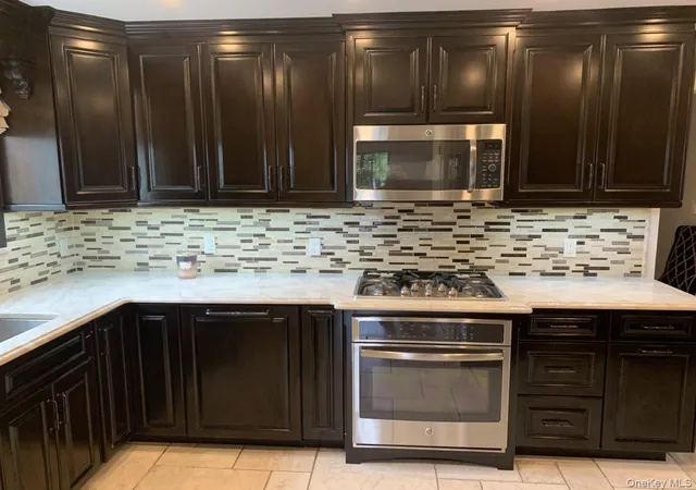Photo 3 of Sale Pending at 149-38 81st Street, Howard Beach, NY 11414 | MLS# 998519 | Listing updated on 2026-06-11