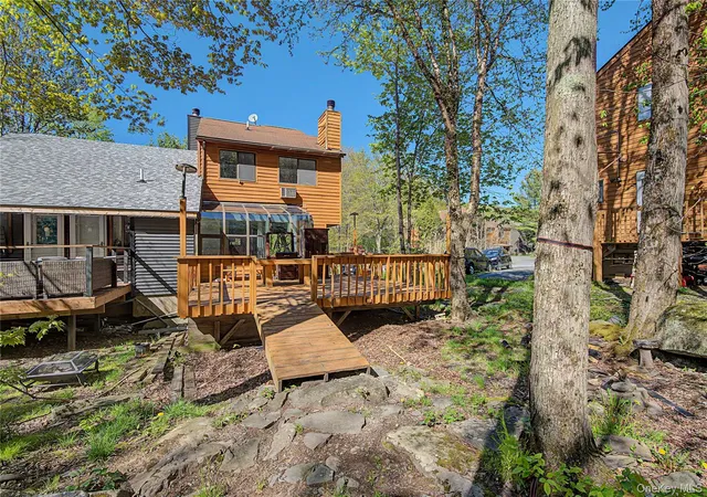 Photo 2 of Sale Pending at 9 Edelweiss Dr, Fallsburg, NY 12789 | MLS# 998520 | Listing updated on 2026-07-23