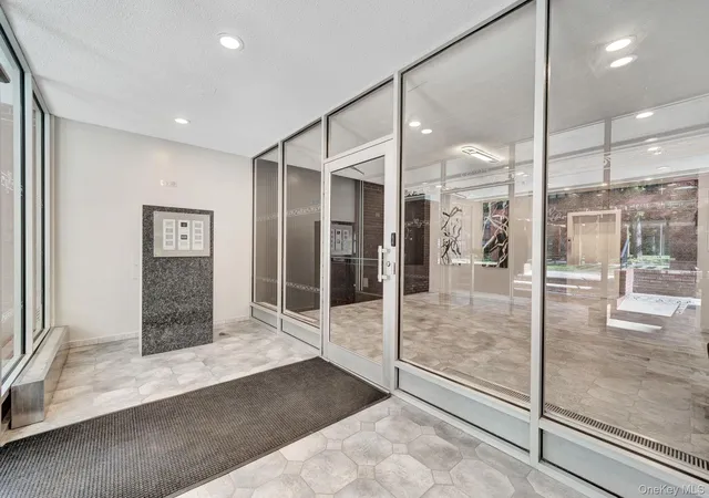 25th image of 75 34 Bell Blvd #1E, Oakland Gardens, NY 11364 | MLS# 998531