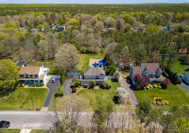 Photo 3 of Single family home for sale at 477 Harrison Ave, Brookhaven, NY 11764 | MLS# 998541 | Listing updated on 2026-10-04