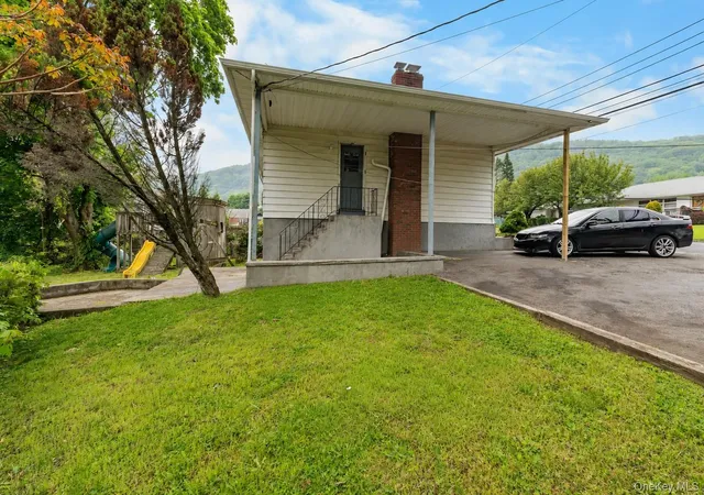 Homes for sale in Haverstraw, NY | 5 Coolidge St, Haverstraw, NY 10927 | MLS# 998559