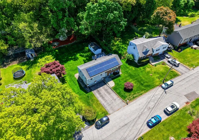 Photo 34 of Sale Pending at 264 Buttonwood Ave, Cortlandt Manor, NY 10567 | MLS# 998575 | Listing updated on 2026-07-16