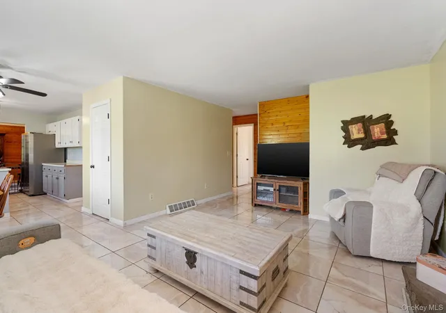 5th image of 4 Brook Ct, Montgomery, NY 12586 | MLS# 998593