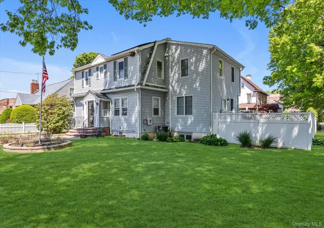 Photo 2 of Sale Pending at 150 61 32nd Avenue, New York, NY 11354 | MLS# 998625 | Listing updated on 2026-06-06