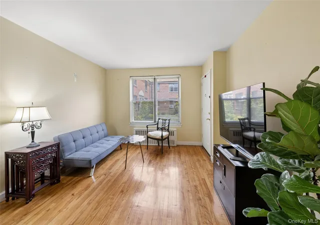 2nd image of 196 30 67th Ave #1, Fresh Meadows, NY 11365 | MLS# 998634