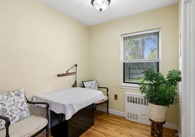 4th image of 196-30 67th Ave, New York, NY 11365