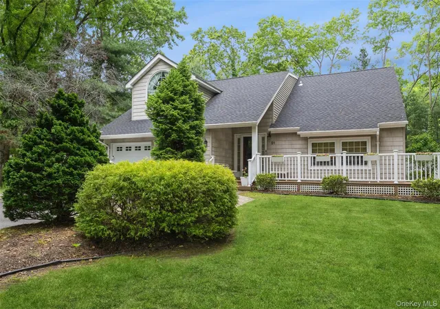2nd image of 51 Chelsea Dr, Mount Sinai, NY 11766 | MLS# 998677