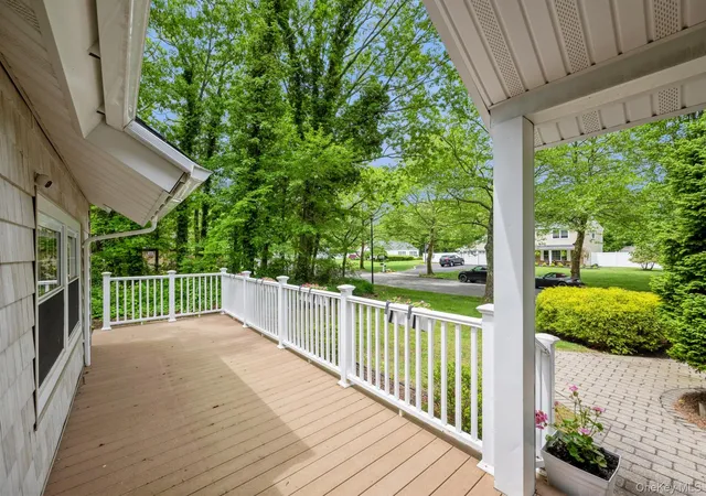 Photo 4 of Sale Pending at 51 Chelsea Dr, Mount Sinai, NY 11766 | MLS# 998677 | Listing updated on 2026-06-16