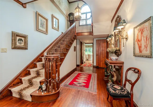 Photo 3 of Mansion for sale at 111 Clent Rd, North Hempstead, NY 11021 | MLS# 998698 | Listing updated on 2026-09-13